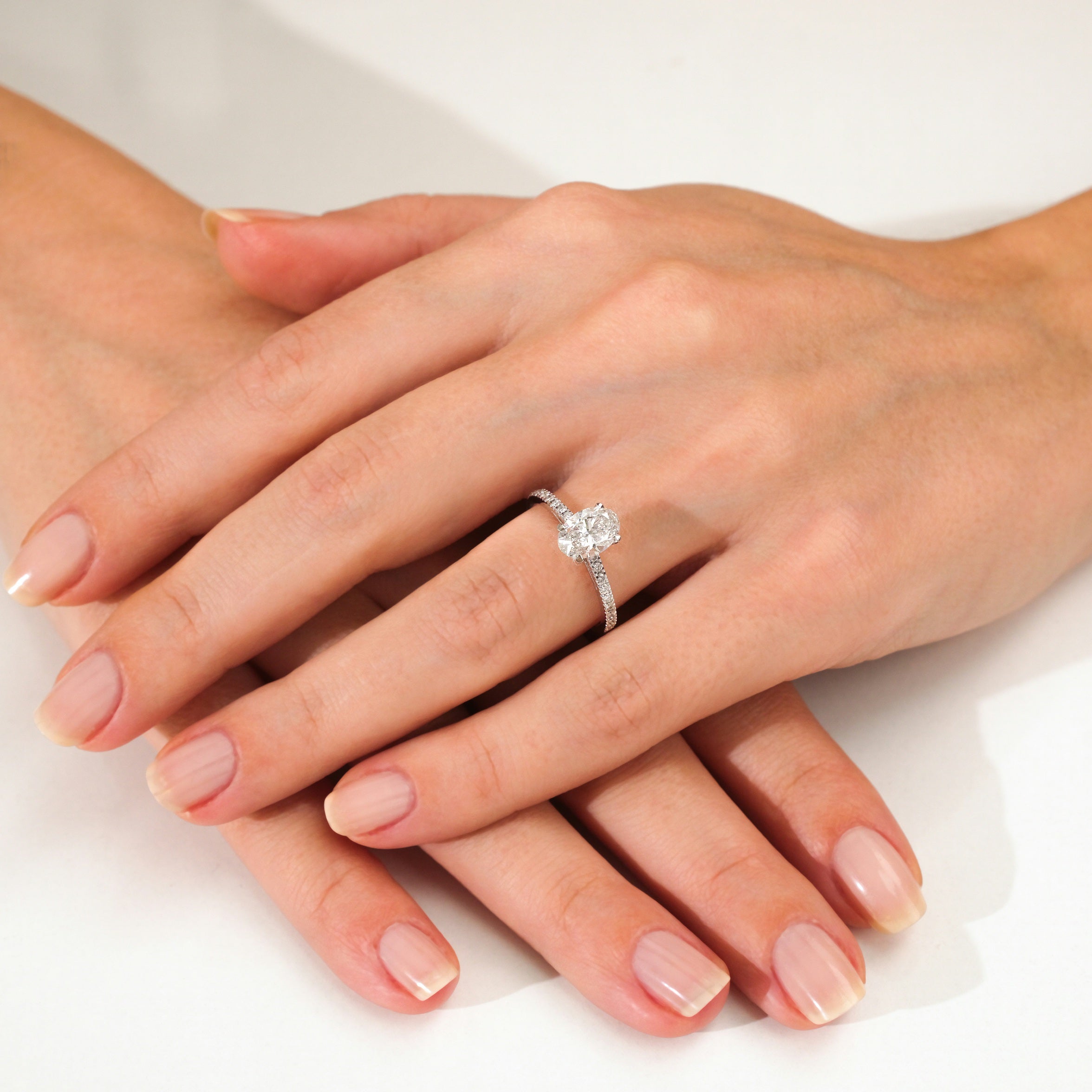 1.09 Karat D Color Vvs2 Berraklık Oval Lab Grown Pırlanta Yüzük - JDYZ00052