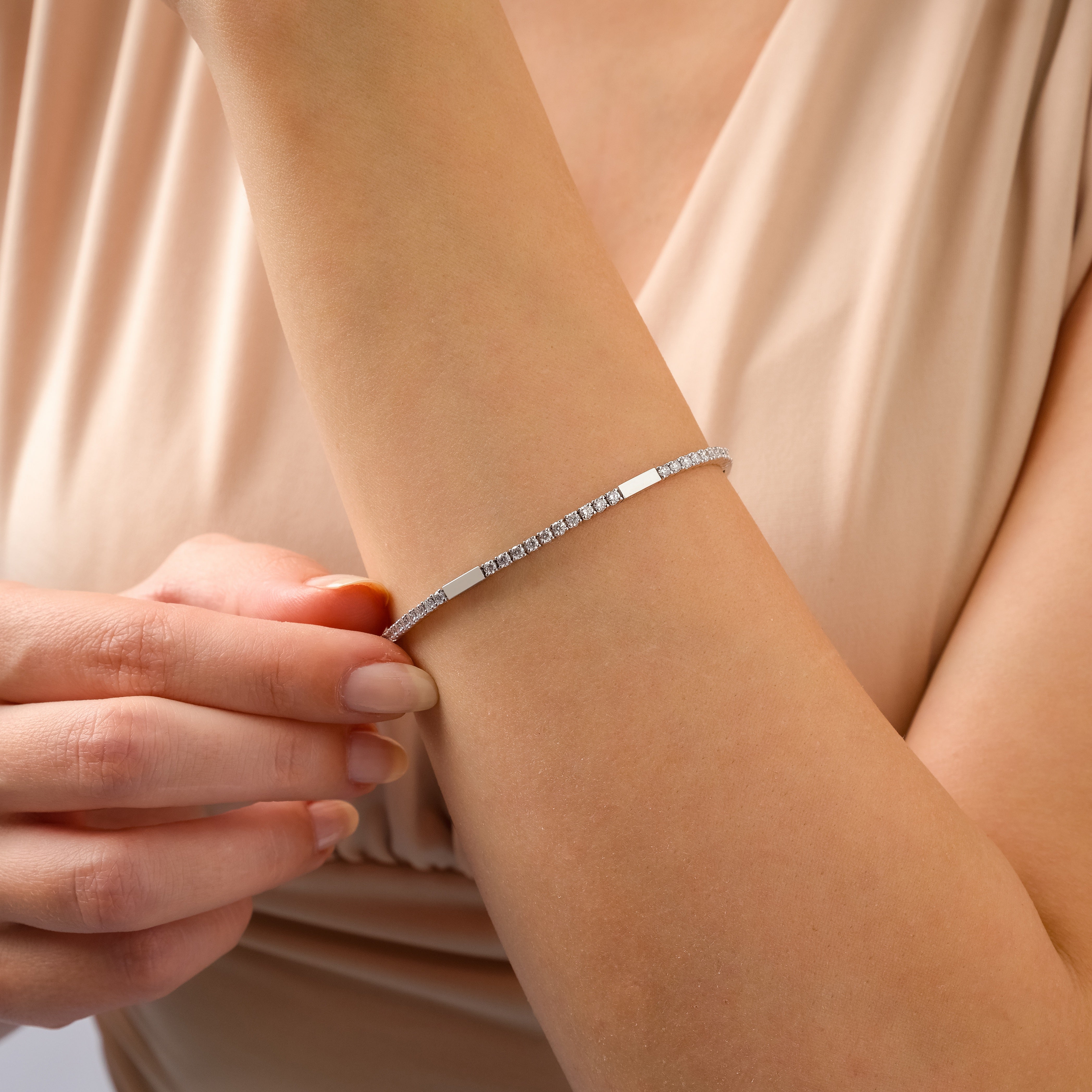 3.01 Karat Duo Lab Grown Pırlanta Su Yolu Bileklik - JDBL00011