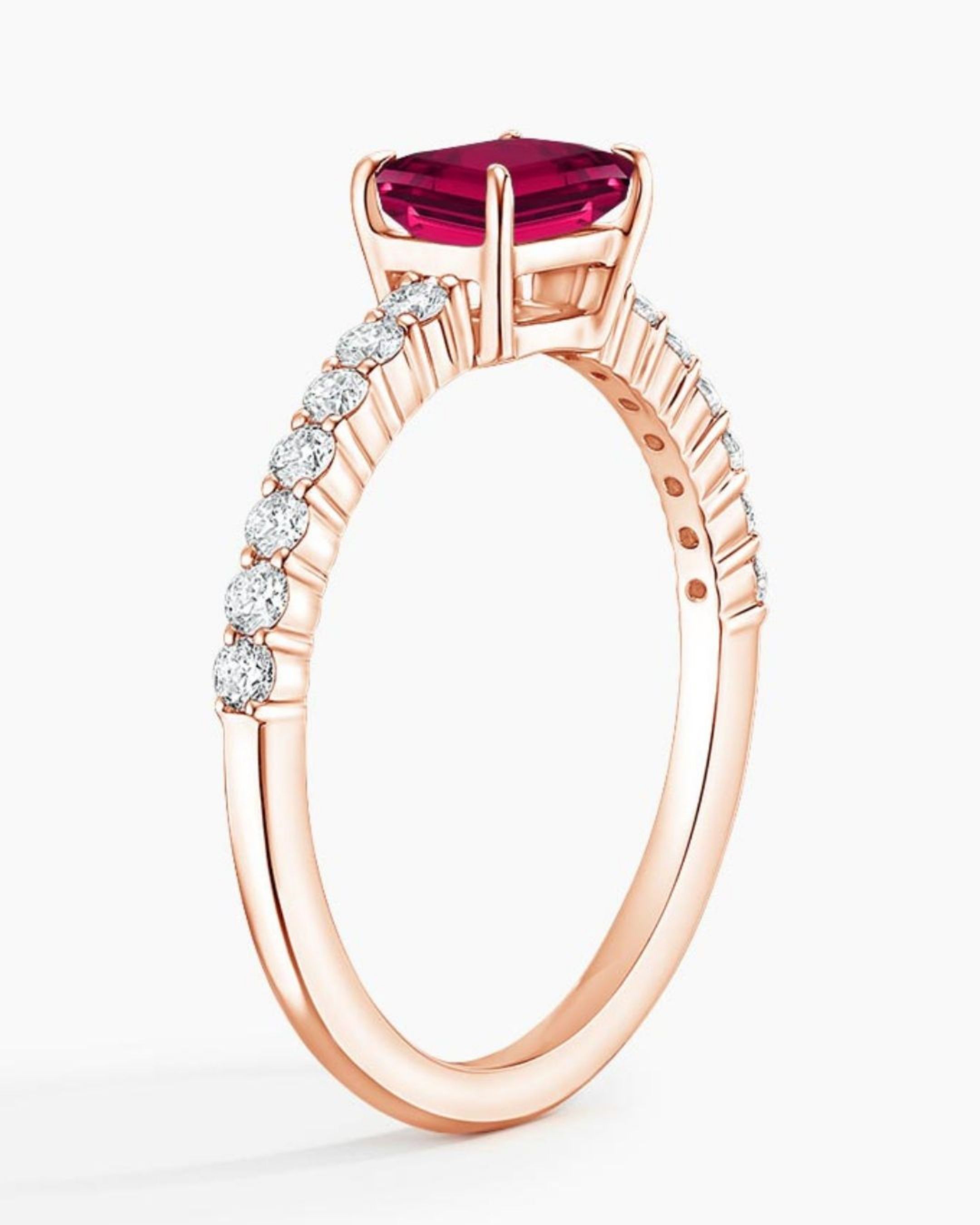 Emerald Kesim Yakut Taşlı Yüzük - JDYZ00093